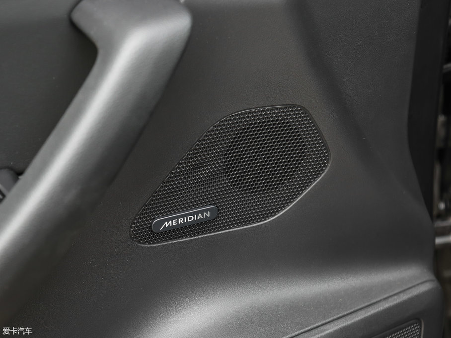 2018ݱF-PACE 2.0T R-Sport\Ӱ