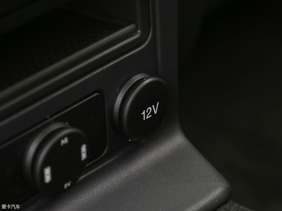 2018ݱF-PACE 2.0T (q)R-Sport\(yn)(dng)