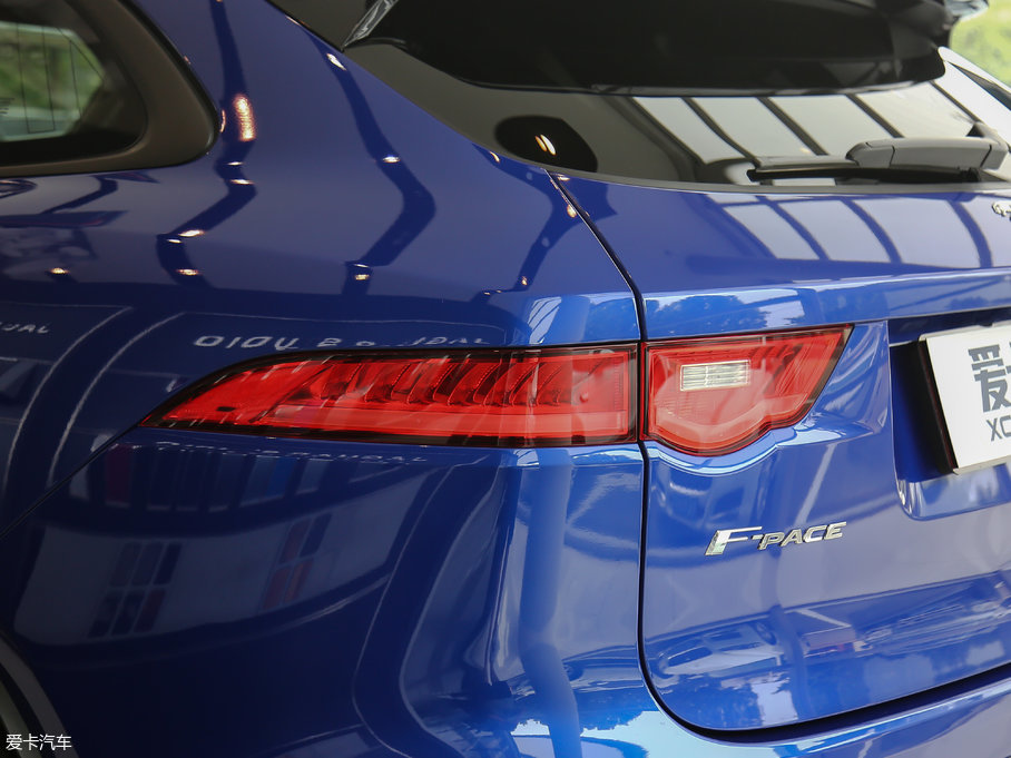 2018ݱF-PACE 2.0T 򌶼