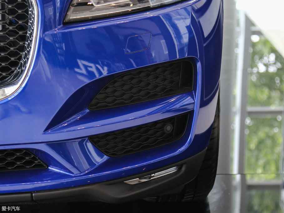 2018ݱF-PACE 2.0T 򌶼