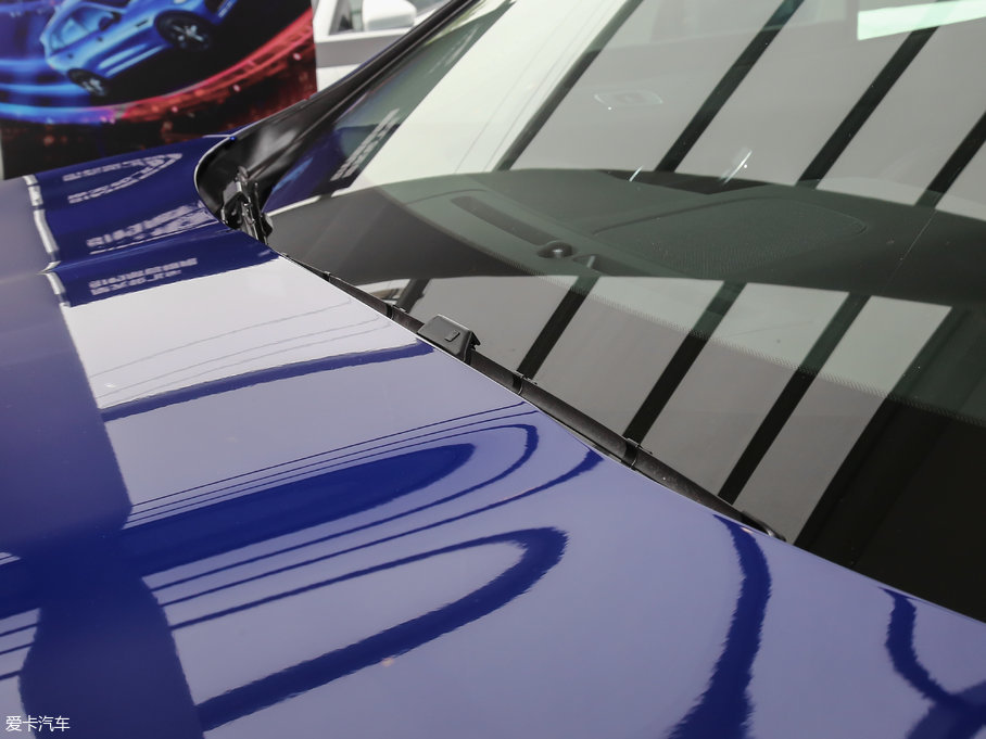 2018ݱF-PACE 2.0T (q)