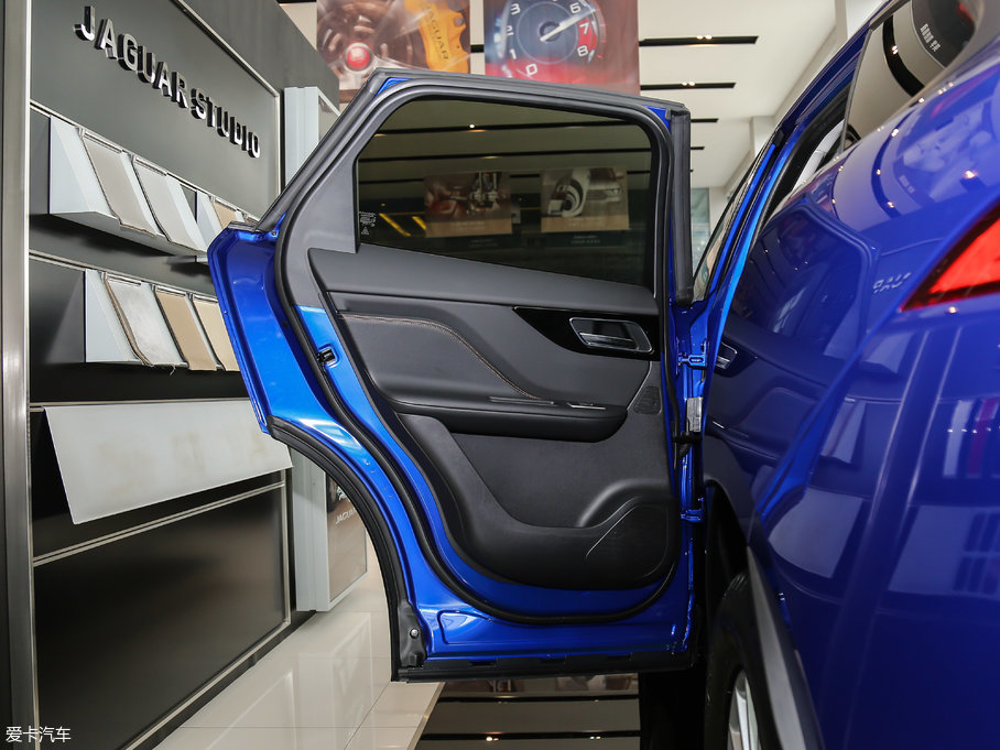 2018ݱF-PACE 2.0T (q)