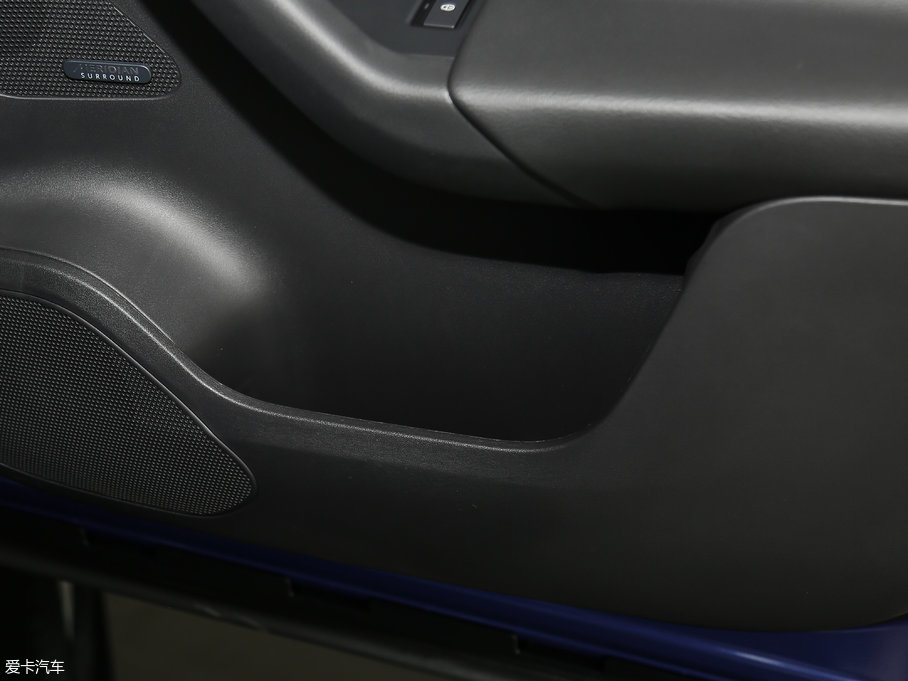 2018ݱF-PACE 2.0T 򌶼