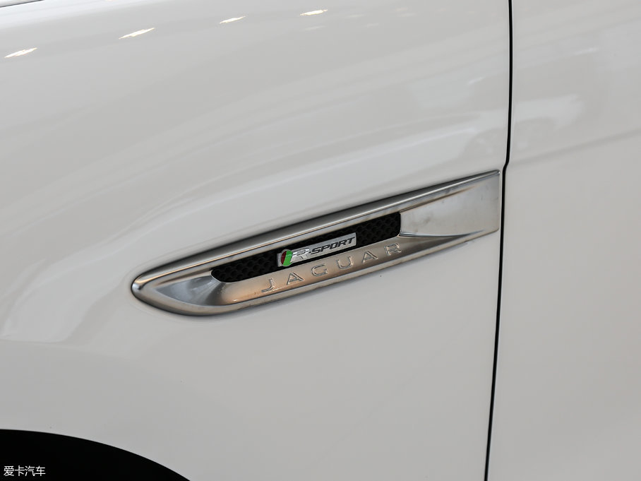 2018ݱF-PACE 3.0 SC (q)R-Sport\(yn)Ӱ