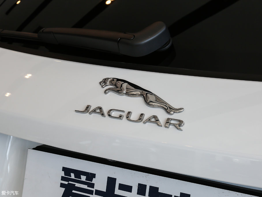 2018ݱF-PACE 3.0 SC (q)R-Sport\Ӱ