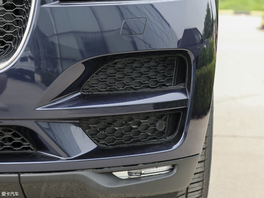 2018ݱF-PACE 2.0T (q)