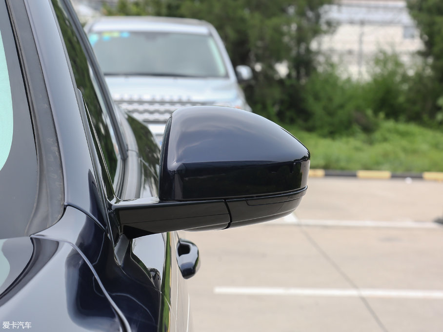 2018ݱF-PACE 2.0T 򌶼