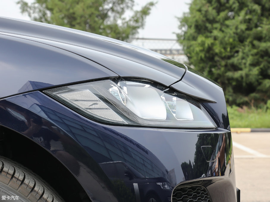 2018ݱF-PACE 2.0T 򌶼