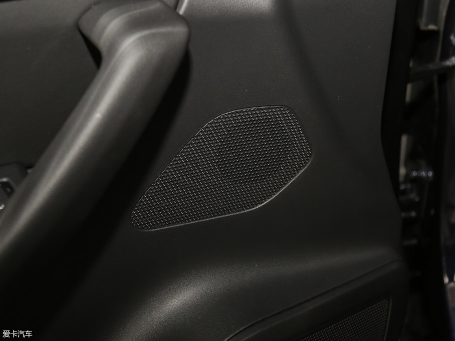 2018ݱF-PACE 2.0T (q)