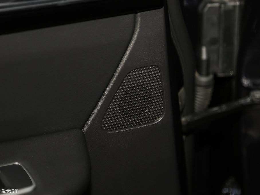 2018ݱF-PACE 2.0T 򌶼