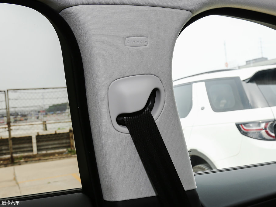 2018ݱF-PACE 2.0T (q)