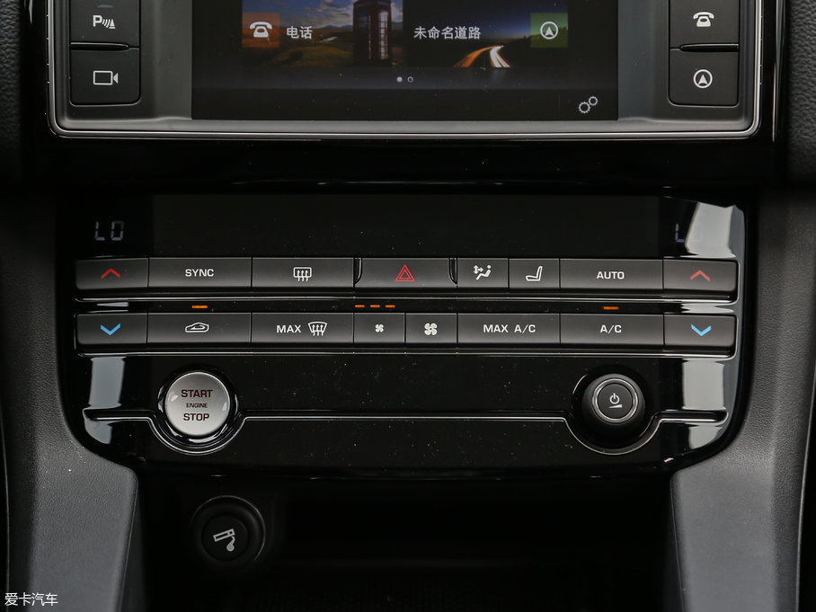 2018ݱF-PACE 2.0T (q)