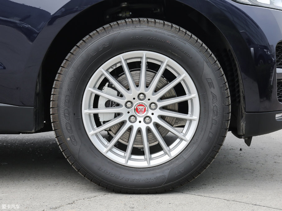 2018ݱF-PACE 2.0T 򌶼