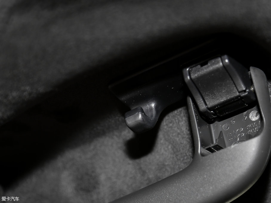 2018ݱF-PACE 3.0 SC Sܰ