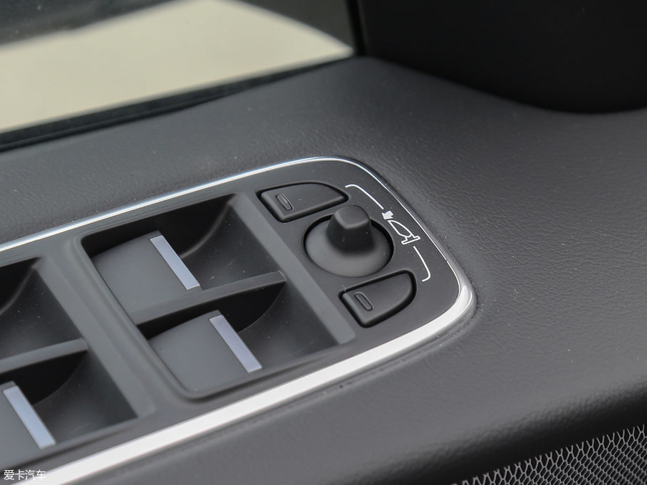 2018ݱF-PACE 3.0 SC (q)Sܰ