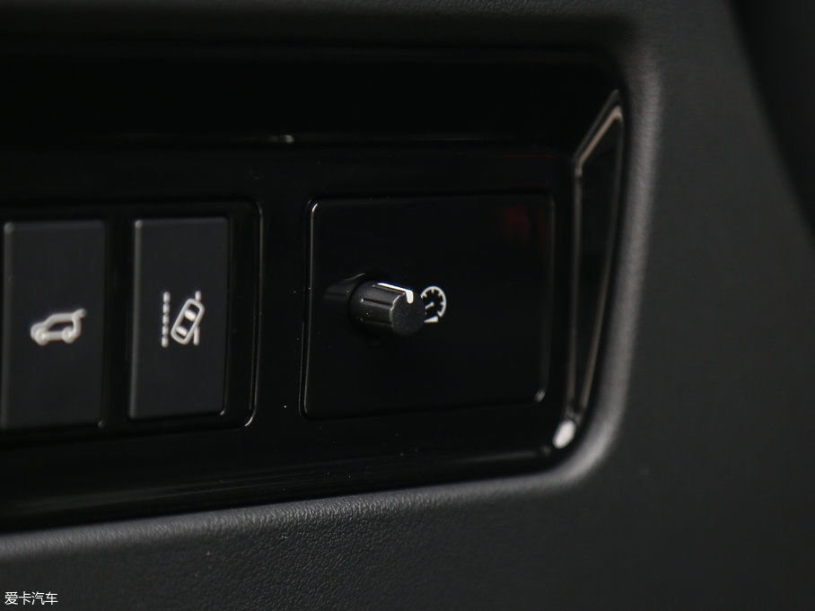 2018ݱF-PACE 3.0 SC (q)Sܰ