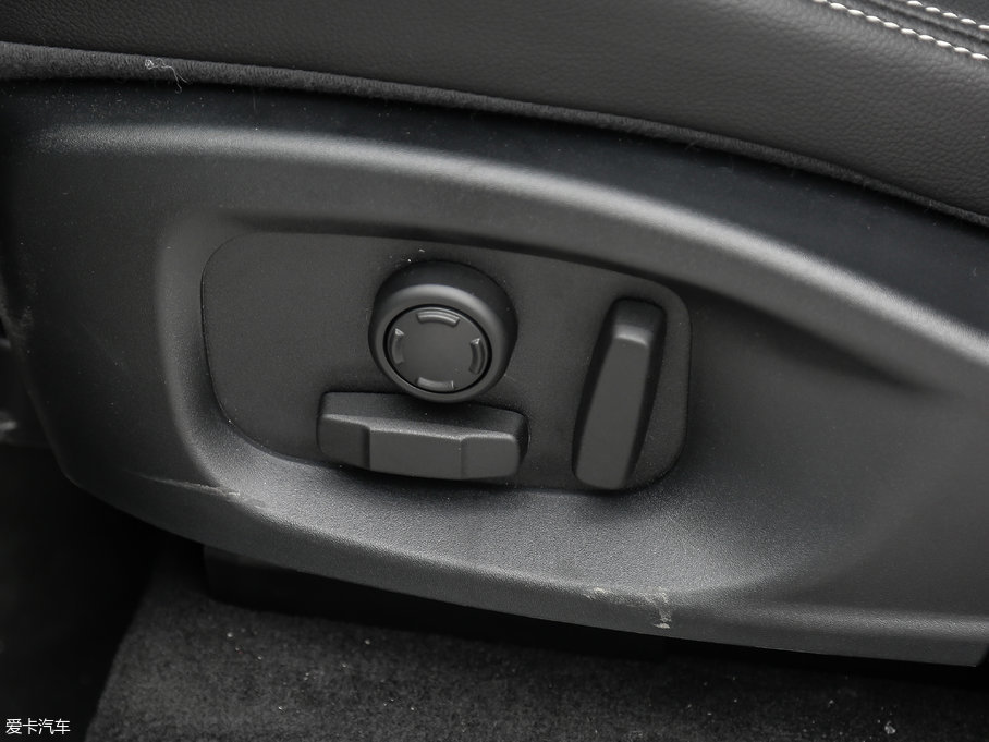 2018ݱF-PACE 3.0 SC (q)Sܰ