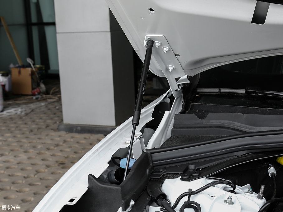 2018ݱF-PACE 3.0 SC Sܰ