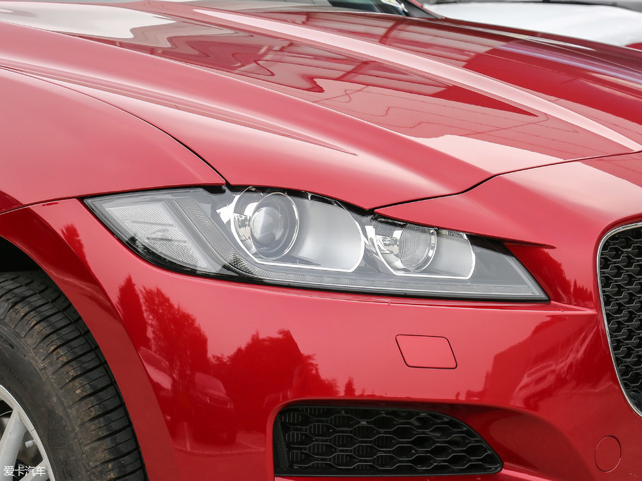 2018ݱF-PACE 2.0T 򌶼