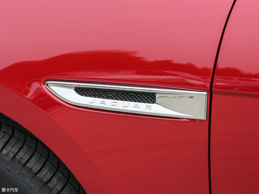 2018ݱF-PACE 2.0T (q)