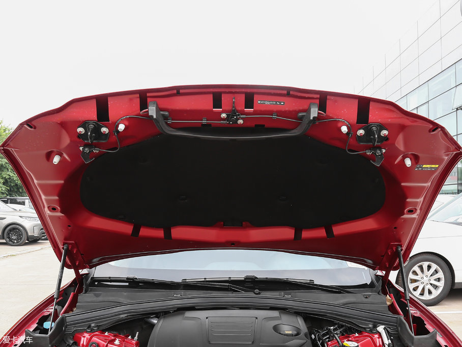 2018ݱF-PACE 2.0T (q)