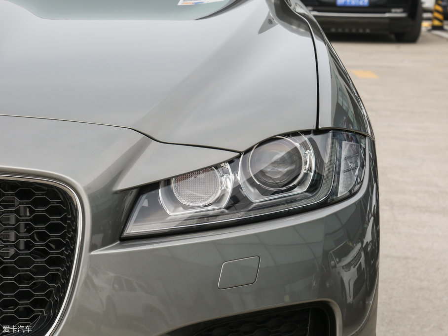 2018ݱF-PACE 2.0T 򌶼