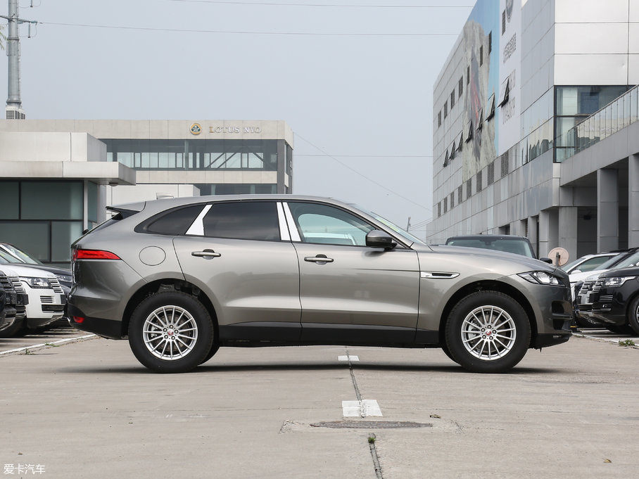 2018ݱF-PACE 2.0T 򌶼