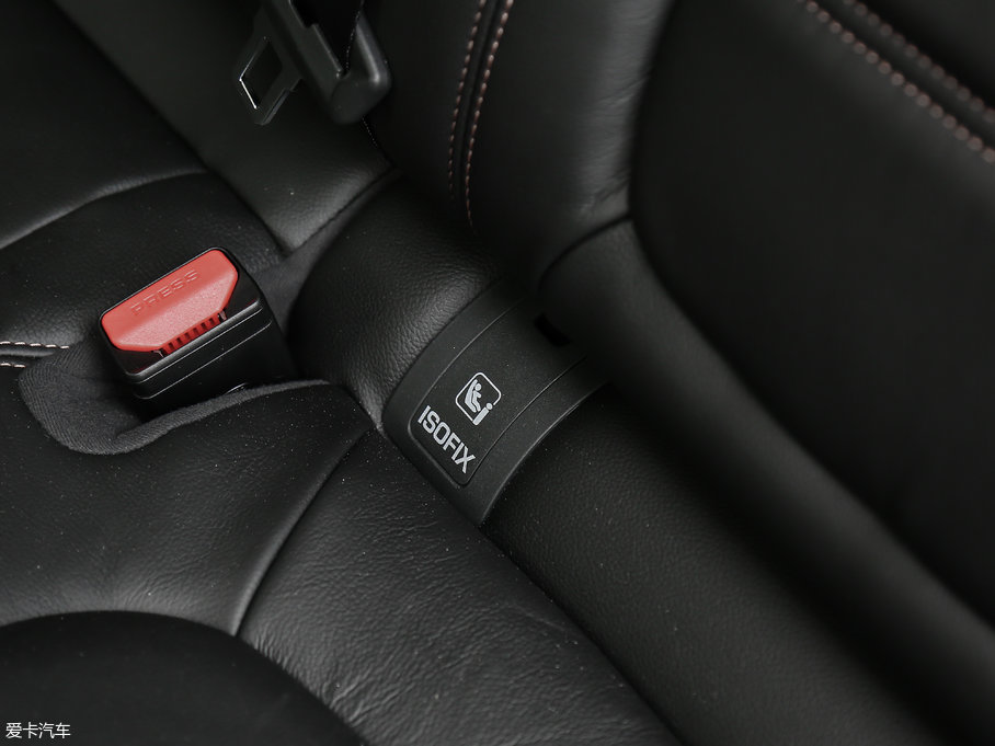 2018ݱF-PACE 2.0T (q)