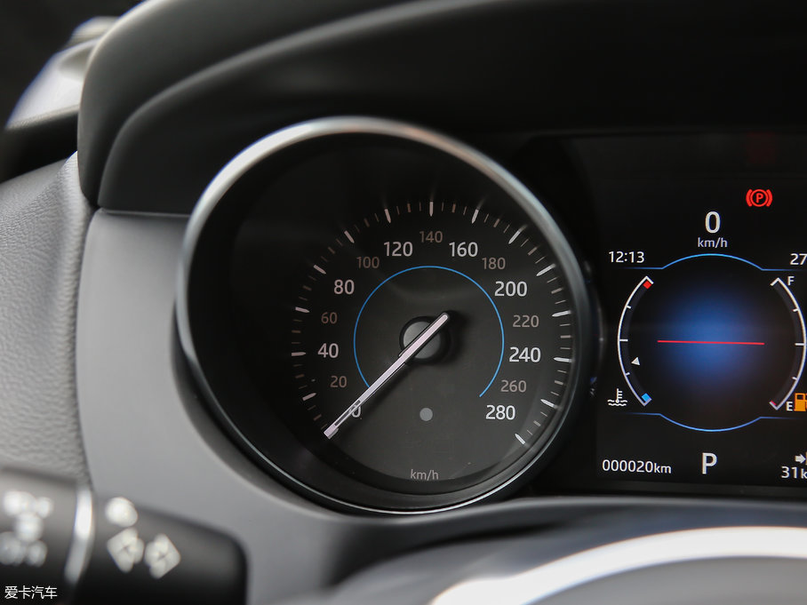 2018ݱF-PACE 2.0T 򌶼