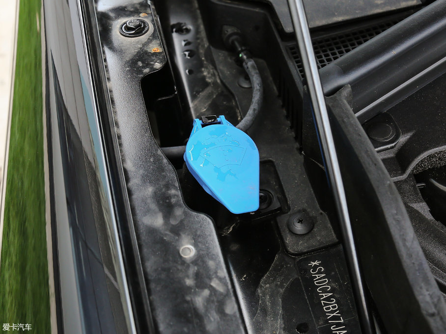 2018ݱF-PACE 2.0T 򌶼