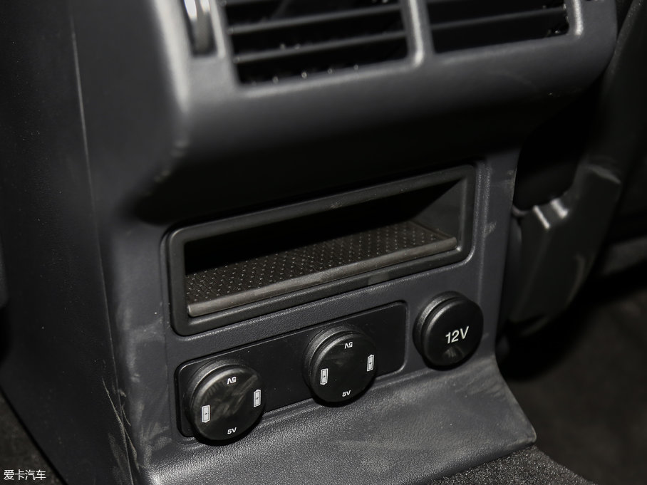 2018ݱF-PACE 2.0T 򌶼