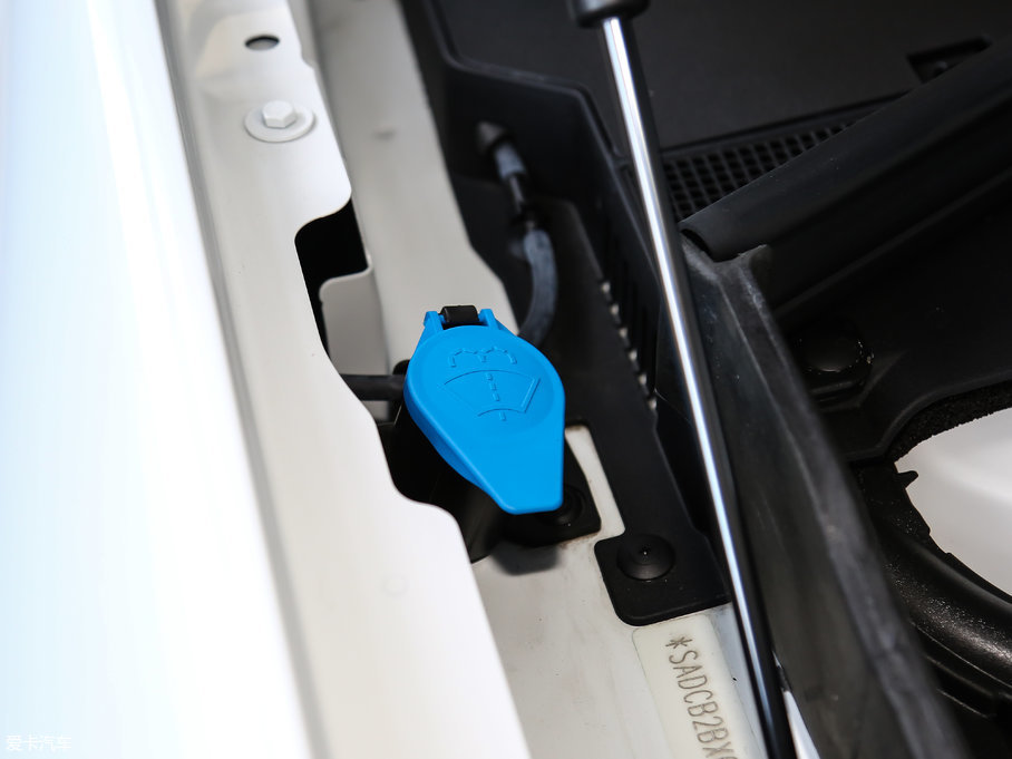 2018ݱF-PACE 2.0T 򌶼