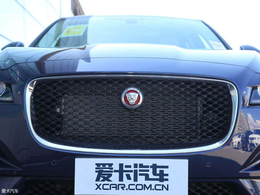 2018ݱF-PACE 2.0T (q)