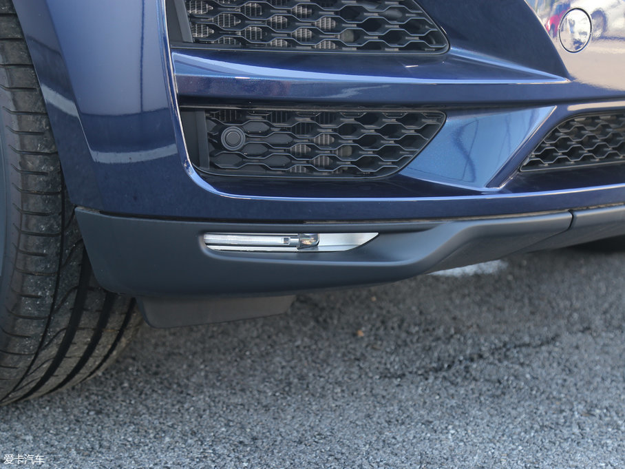 2018ݱF-PACE 2.0T 򌶼