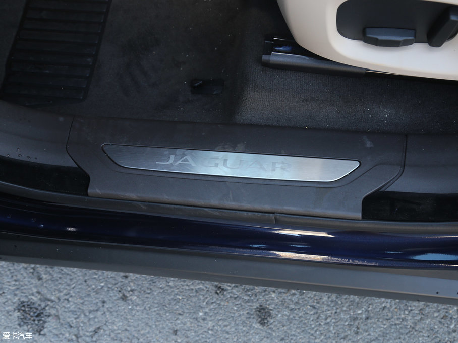 2018ݱF-PACE 2.0T (q)