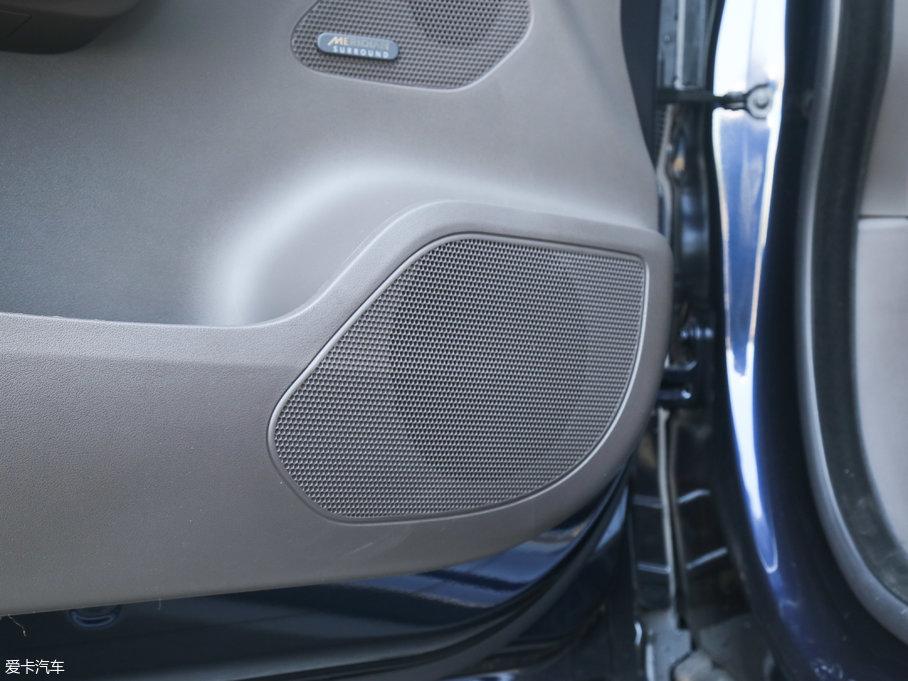 2018ݱF-PACE 2.0T 򌶼