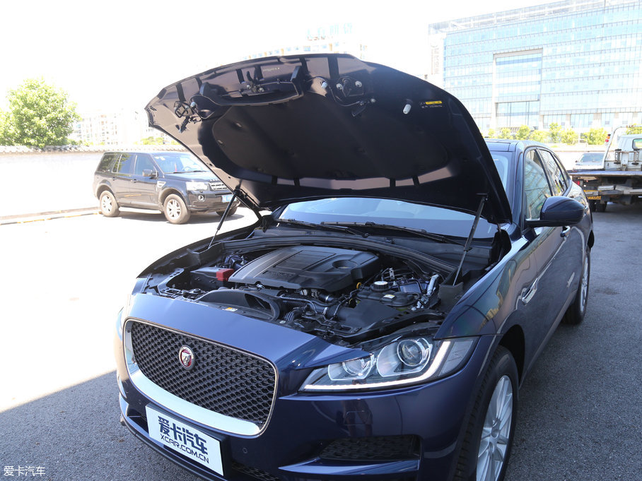 2018ݱF-PACE 2.0T 򌶼