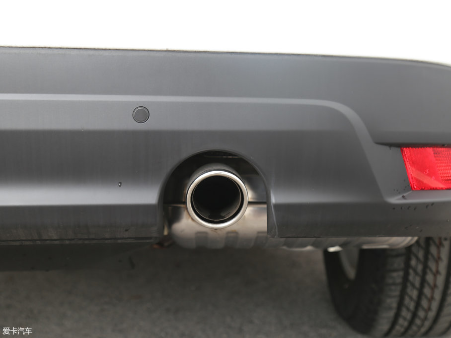 2018ݱF-PACE 2.0T 򌶼