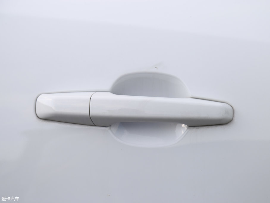 2018ݱF-PACE 2.0T (q)