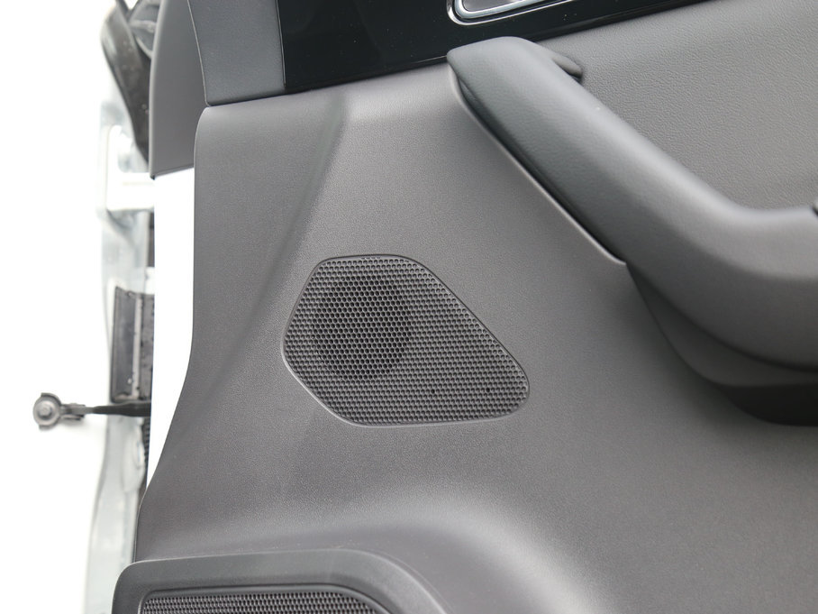 2018ݱF-PACE 2.0T (q)