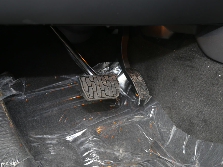 2018ݱF-PACE 2.0T (q)