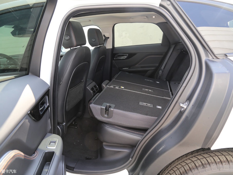 2018ݱF-PACE 2.0T (q)