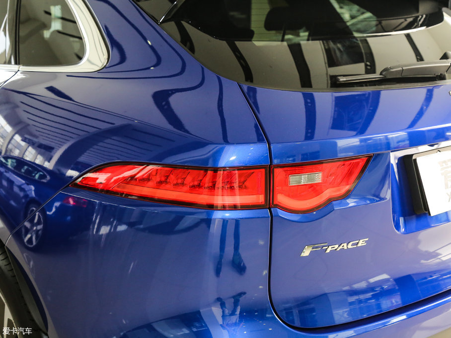 2018ݱF-PACE 2.0T R-Sport\Ӱ