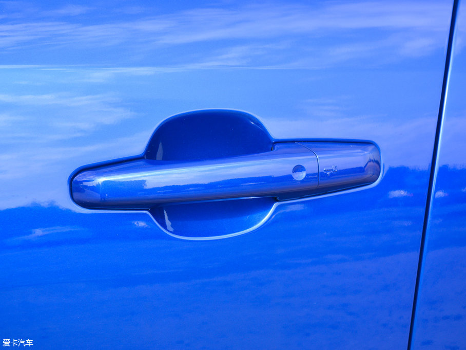 2018ݱF-PACE 2.0T R-Sport\Ӱ