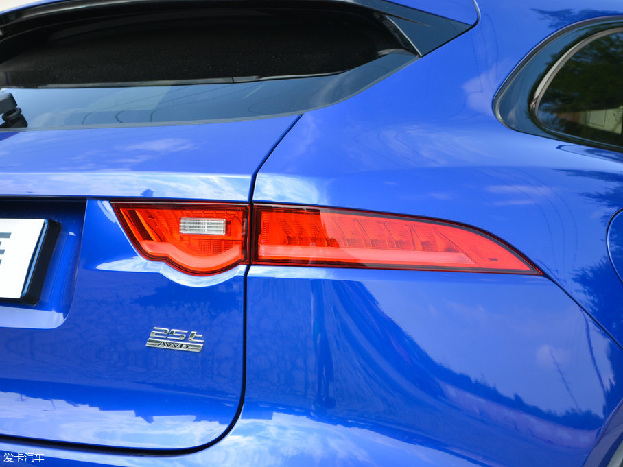 2018ݱF-PACE 2.0T R-Sport\Ӱ