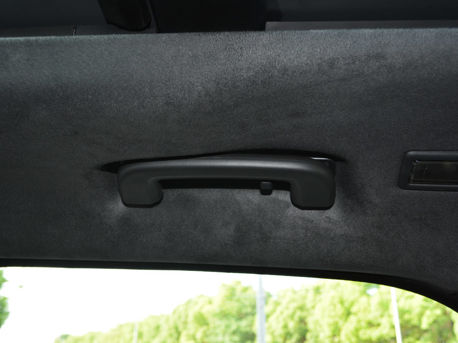 2018ݱF-PACE 2.0T R-Sport\Ӱ