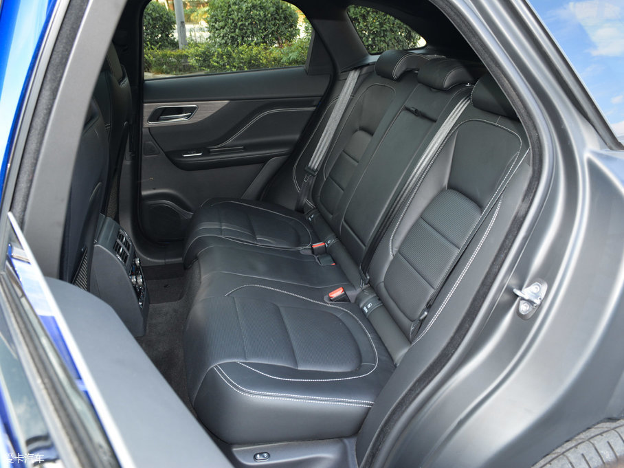 2018ݱF-PACE 2.0T R-Sport\Ӱ