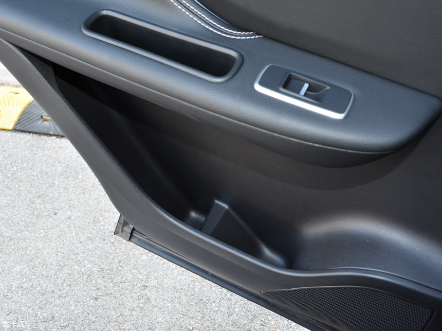 2018ݱF-PACE 2.0T (q)R-Sport\(yn)(dng)