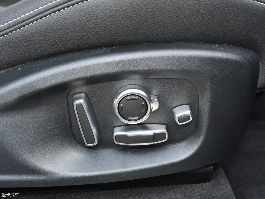 2018ݱF-PACE 2.0T (q)R-Sport\Ӱ