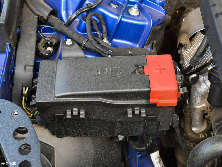 2018ݱF-PACE 2.0T (q)R-Sport\Ӱ